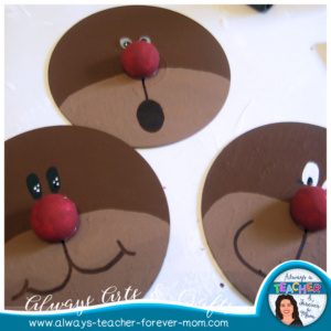 cd-reindeer-ornament-12-300x300-9354654